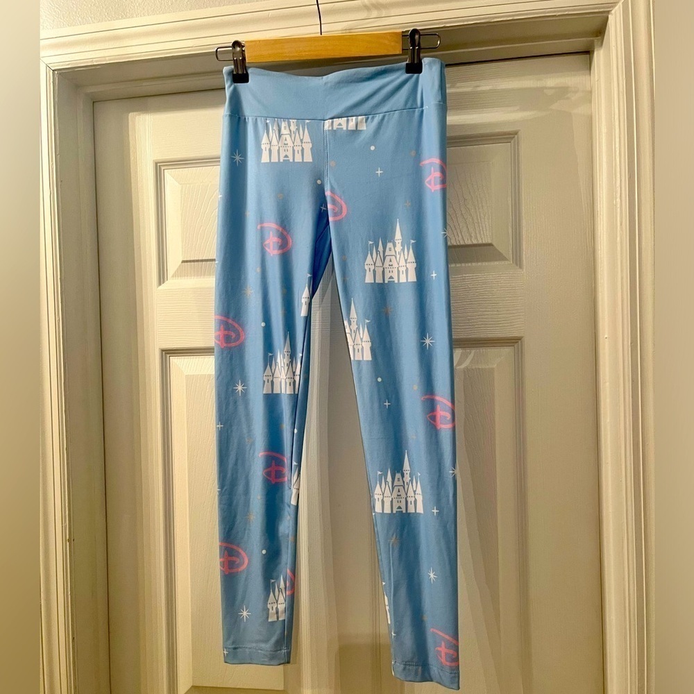 Disney Park super soft Cinderella castle leggings extra small